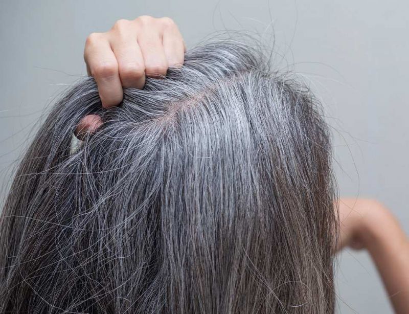 4 Mẹo Chống Lão Hóa Tóc Hiệu Quả Cho Phụ Nữ Trung Niên